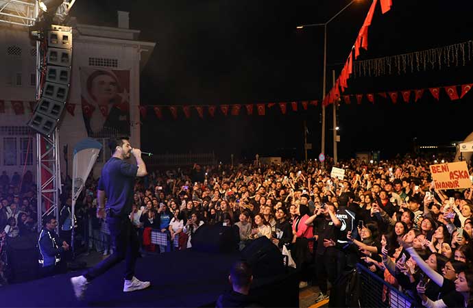 Mudanya’da 19 Mayıs bayram kutlamaları Kolpa ile final yaptı