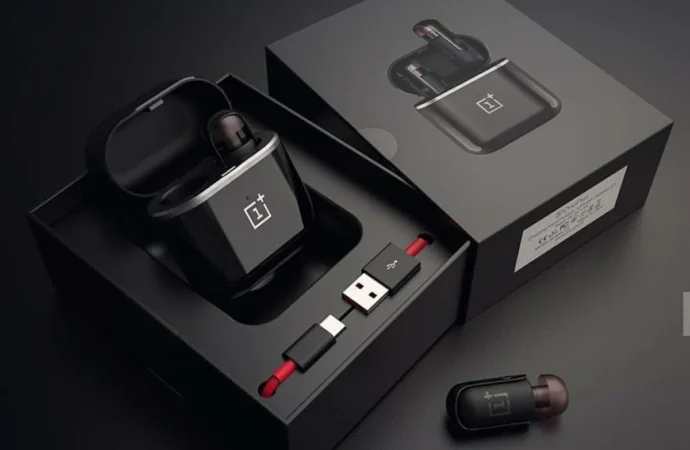 OnePlus Nord Buds 2r tasarımı ile fark yaratıyor