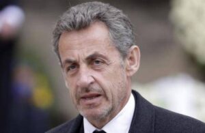 Eski Fransa Cumhurbaşkanı Sarkozy’ye hapis cezası