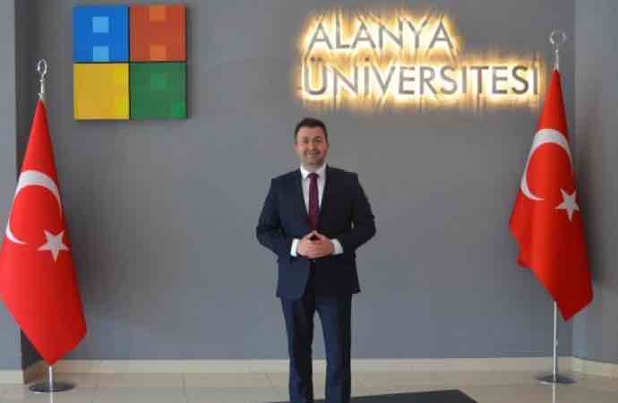 Alanya Üniversitesi’nin yeni genel sekreteri Dr. Murat Süslü oldu