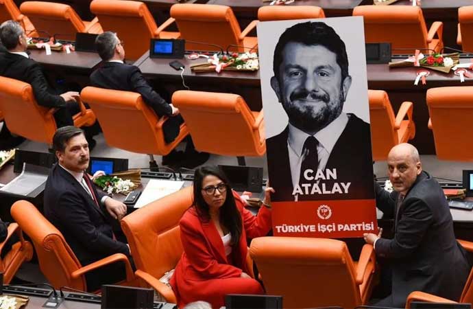 CHP’den Gezi tutuklusu TİP Milletvekili Can Atalay’a ziyaret