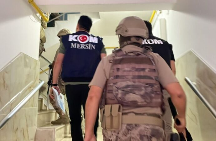 Mersin’de tefeci operasyonu! 13 gözaltı kararı
