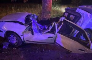 Üç liseli gencin bulunduğu araç ağaca çarptı! İkisi hayatını kaybetti biri ağır yaralandı