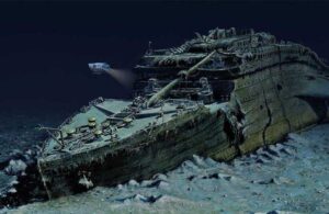 Titanik faciasındaki denizaltı şirketi tüm keşif ve ticari operasyonlarını askıya aldı!
