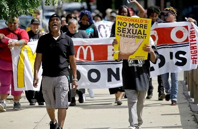 McDonald’s restoranlarında taciz, ırkçılık ve cinsel saldırı skandalları!