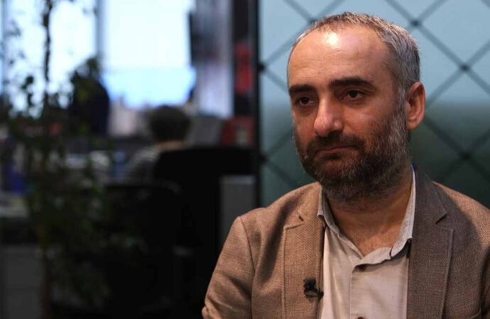 Gazeteci İsmail Saymaz için hapis cezası talebi!