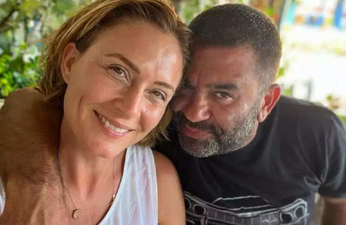 8 yıllık evlilik bitti! Ceyda Düvenci ile Bülent Şakrak boşandı