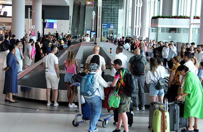 İstanbul Havalimanı’nda bayram tatilinde tüm zamanların rekoru kırıldı