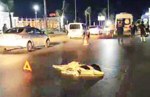 Antalya’da feci kaza! Tur midibüsünün çarptığı turistler hayatını kaybetti