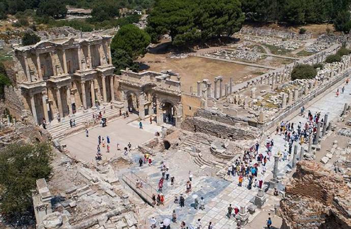 Müze giriş ücretlerine de zam geldi, Efes Antik Kenti’ne giriş 700 lira