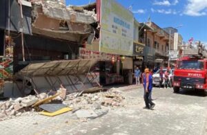 Osmaniye’de ağır hasarlı bina çöktü: 3 yaralı