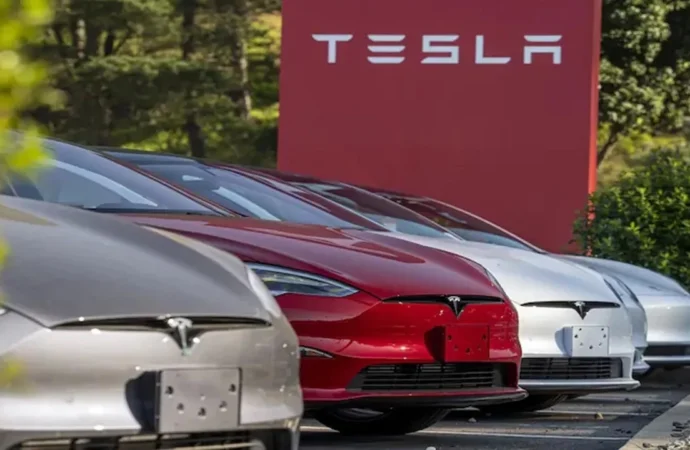 Husi saldırıları Tesla’nın araç üretimini durdurdu