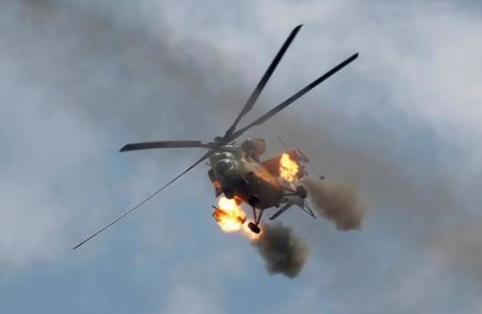 Yunanistan’da Türk şirketine ait helikopter düştü