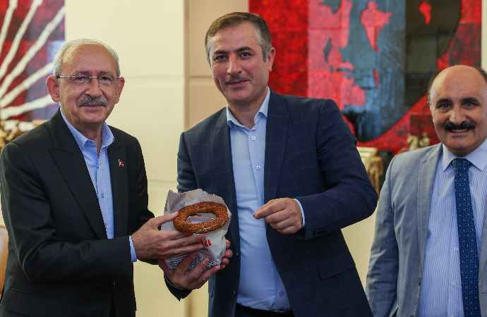 Kılıçdaroğlu esnaf odalarının temsilcileriyle görüştü