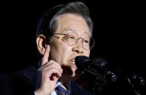 Muhalefet lideri çevre katliamına destek olan Güney Kore başkanına tepki gösterip açlık grevine başladı