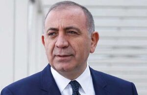 CHP İstanbul İl Başkanlığı için adı geçen Gürsel Tekin delege seçilemedi