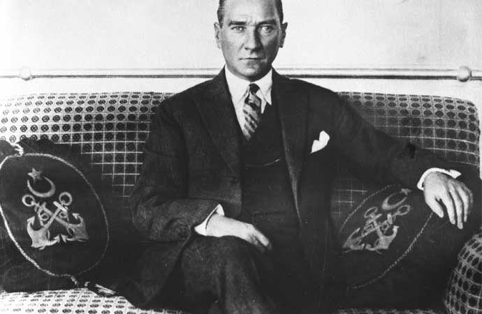 Peş peşe başarılı rollere imza atmıştı: Ünlü oyuncu bu sefer Atatürk’ü canlandıracak