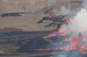 Hawaii ikinci felaketle karşı karşıya! Dev yanardağ patladı