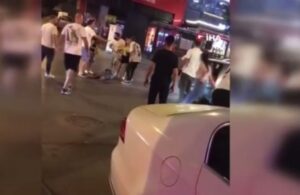 Üsküdar’da sokaktaki kadınlara laf attığı iddia edilen adama meydan dayağı!