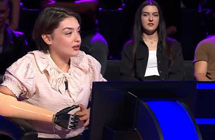 1 milyonluk soruyu bilen Rabia Birsen Göğercin kolunun nasıl ampute edildiğini anlattı