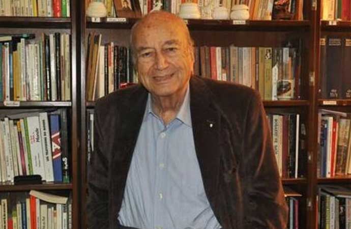 Duayen gazeteci Hıfzı Topuz hayatını kaybetti