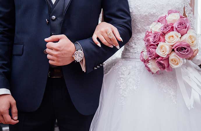 Yeni evleneceklere 150 bin TL faizsiz kredi! Başvuru tarihi belli oldu