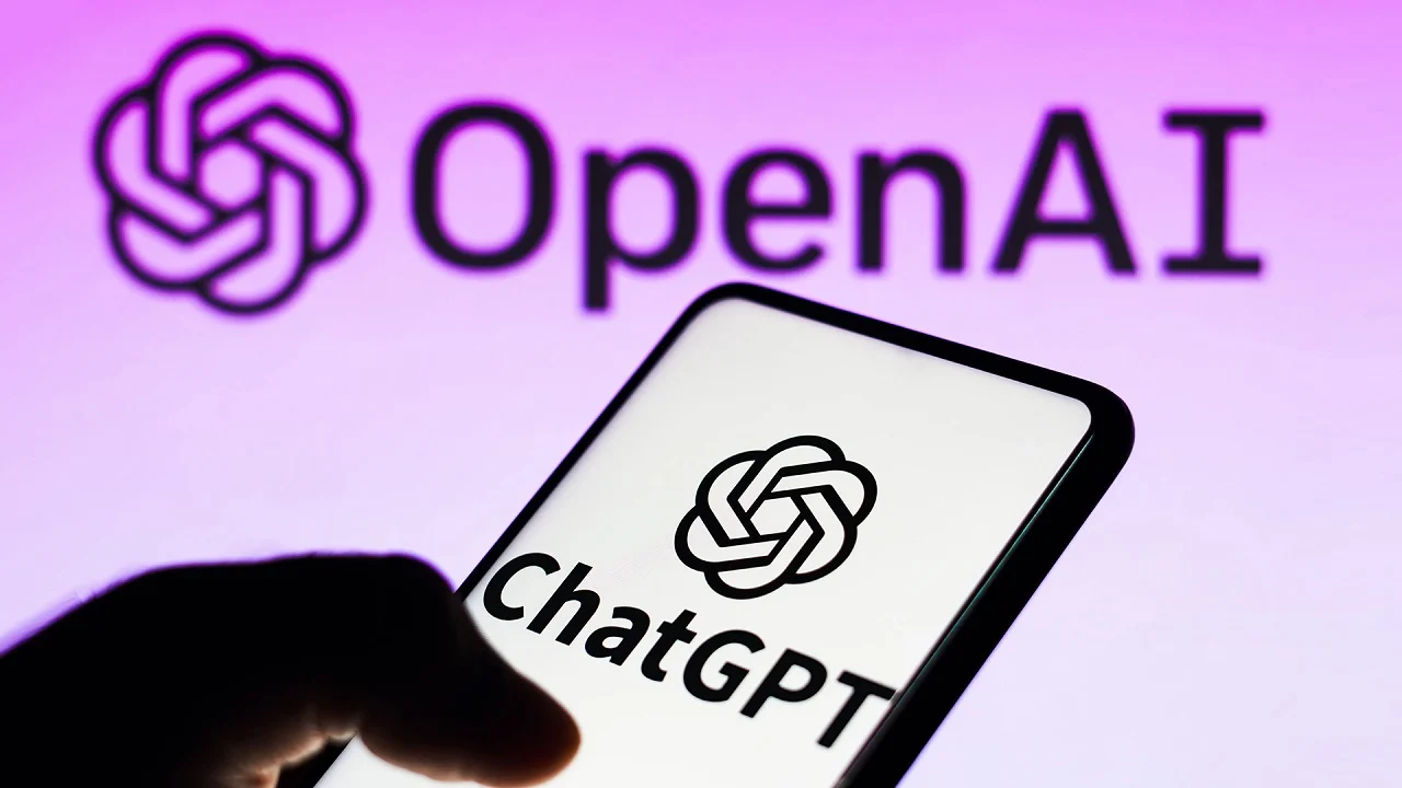 OpenAI, işten kovdukları ismi  geri almak istiyor