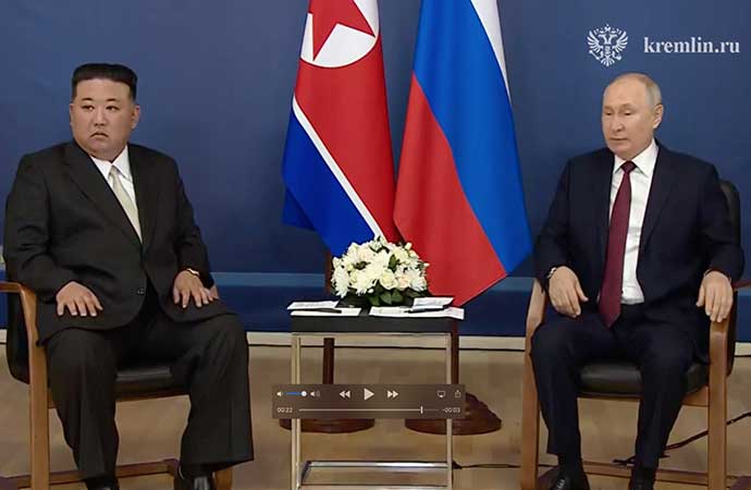 Vladimir Putin ve Kim Jong-un uzay üssünde görüştü: Sizi gördüğüme çok sevindim