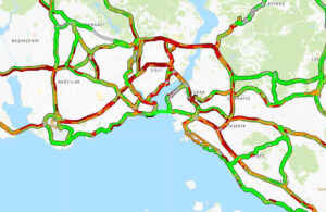 Yağış sonrası İstanbul trafiği kilitlendi!