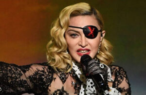 Yoğun bakımda ölüm kalım savaşı veren Madonna dünya turnesine başladı! “Çocuklarım için hayatta kalmalıyım”