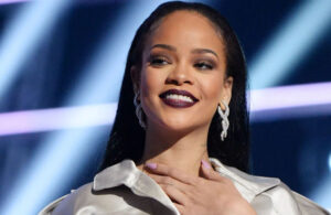 İkinci kez anne olan Rihanna sahnelere geri dönüyor! 40 milyon dolarlık anlaşma yaptı