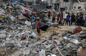 İsrail’in Gazze’ye düzenlediği saldırılarda 100’ün üzerinde konut tamamen yıkıldı
