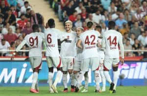 Galatasaray Antalyaspor’u Icardi ile devirdi!