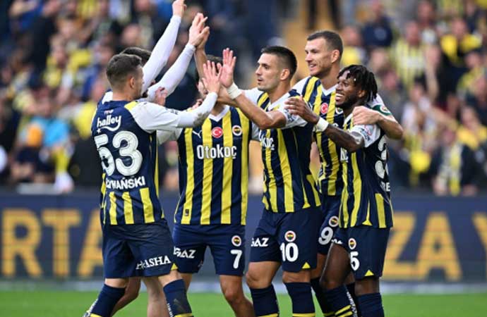 Fenerbahçe gol oldu yağdı! İsmail Kartal’ın öğrencileri Avrupa devlerini solladı