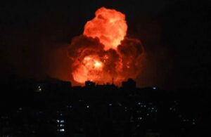 İsrail-Hamas savaşında 22. gün… İsrail’den Gazze’ye en şiddetli bombardıman! Kentle iletişim tamamen koptu