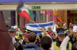 Londra’da Filistin ve İsrail destekçileri karşı karşıya geldi, araya polis girdi