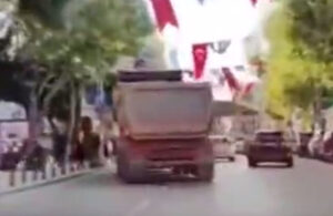 İstanbul’un göbeğinde hafriyat kamyonuyla zikzak çizip tehlike saçtı!