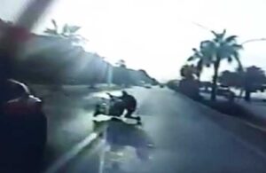 Motosiklet sürücüsünün öldüğü feci kazanın görüntüleri ortaya çıktı