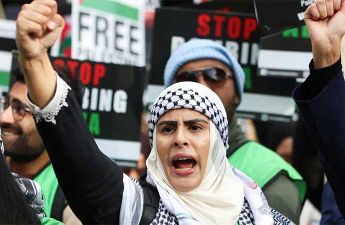 Londra’da binlerce kişiden İsrail’e “Katliamı durdur” çağrısı