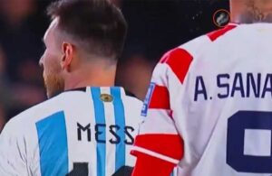 Paraguaylı futbolcu maçta Messi’ye tükürdü