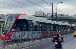 Damperli kamyon Kabataş Bağcılar tramvayının elektrik tellerini kopardı!