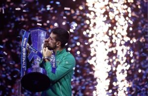 Djokovic ATP Finalleri’nde kupaya uzandı!