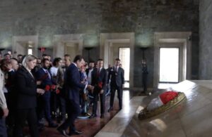 İmamoğlu genel başkanlık seçimlerinin ardından Anıtkabir’i ziyaret etti