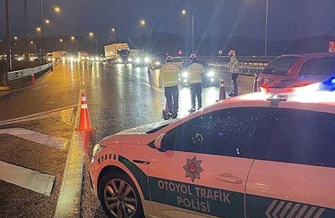 Anadolu Otoyolu Bolu Dağı Tüneli İstanbul yönü kapatıldı