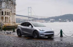 Batarya neredeyse yeni bir otomobil fiyatı! Tesla değişim ücretini açıklandı