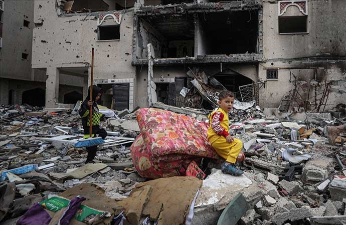 Gazze Şeridi’nde ‘insani ara’ uzatıldı