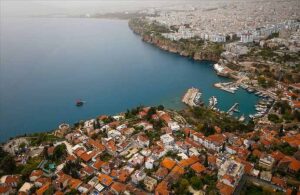 Yabancılar en çok Antalya ve İstanbul’dan konut aldı