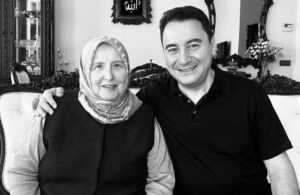 Ali Babacan babasının ardından annesini de kaybetti