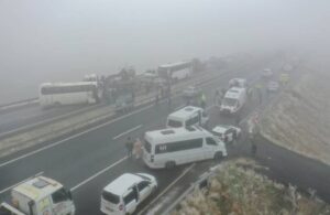 Ağrı-İran yolunda zincirleme kaza! 19 yaralı