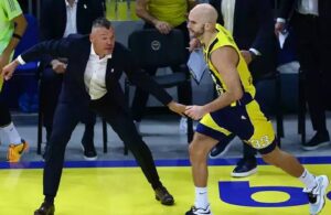 Fenerbahçe Beko yeni koçu Sarunas Jasikevicius ile çıktığı Euroleague maçında Monako’yu 86 – 74 yendi